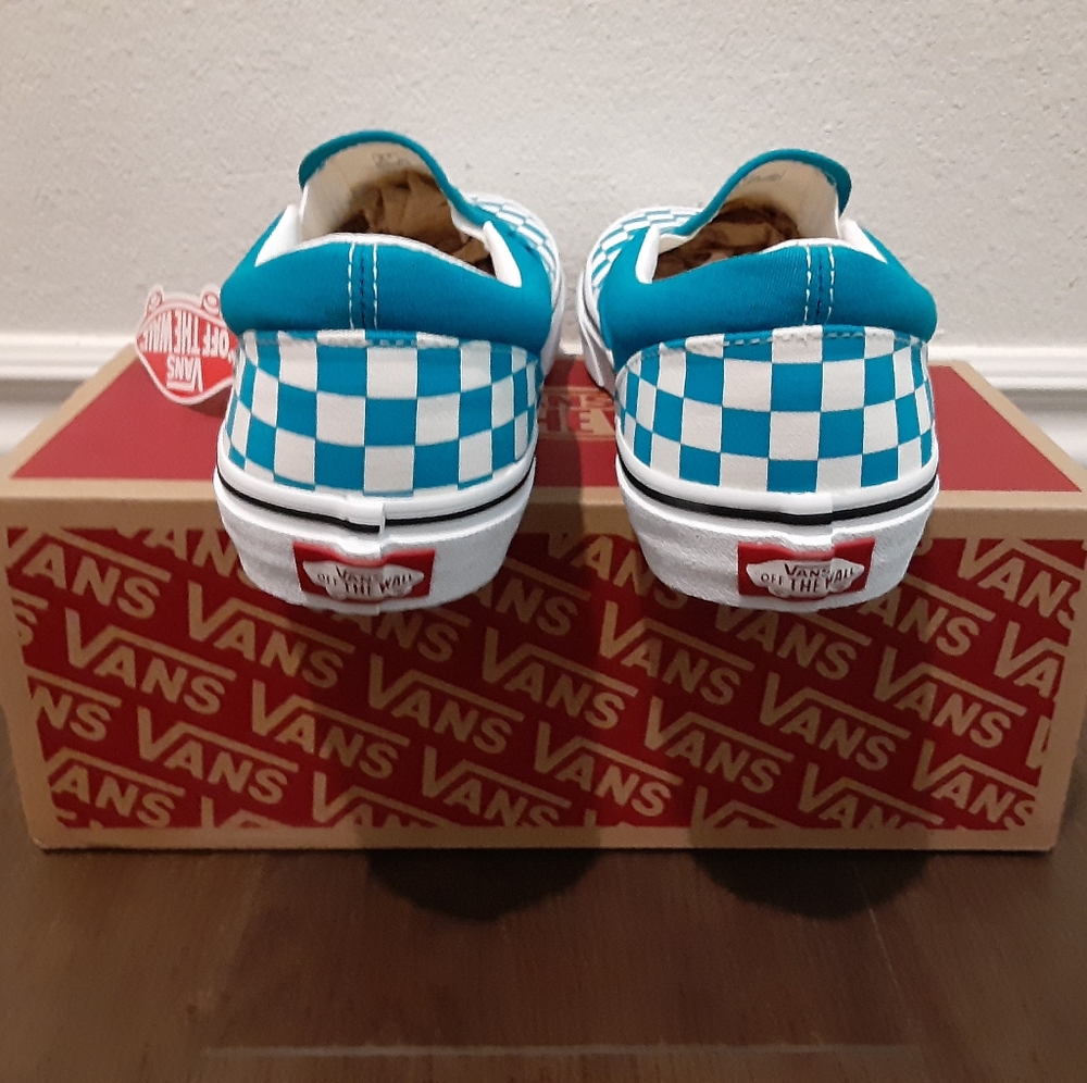 Vans - Picture 4 of 4